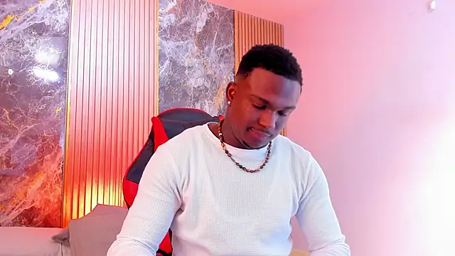 Snapshot of Troykhalil chatting on 10-08-25, 09:23 Troykhalil online show from 10-08-25, 09:23