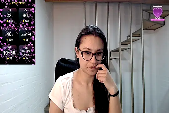 Jessie Desire online show from 12-20-25, 12:40