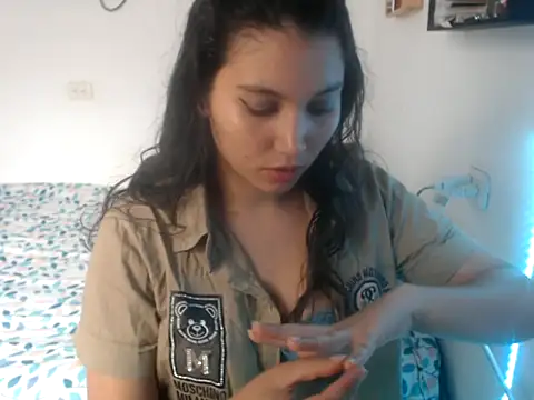 HannaKlein online show from 10-07-25, 06:05