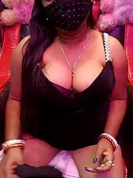 Snapshot of ella_mariya chatting on 02-01-26, 06:06 ella mariya online show from 02-01-26, 06:06