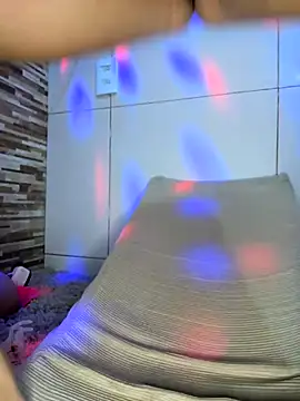 exquentadamay online show from 11-20-25, 02:28