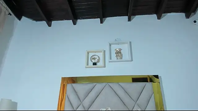 vahiolet fuentes online show from 02-11-25, 10:18