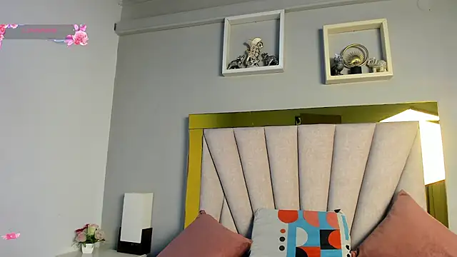 vahiolet fuentes online show from 07-17-26, 03:02