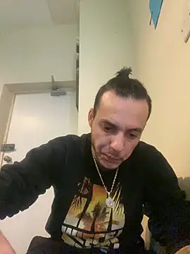 Snapshot of Alexandrupgixx chatting on 01-24-25, 12:20 Alexandrupgixx online show from 01-24-25, 12:20