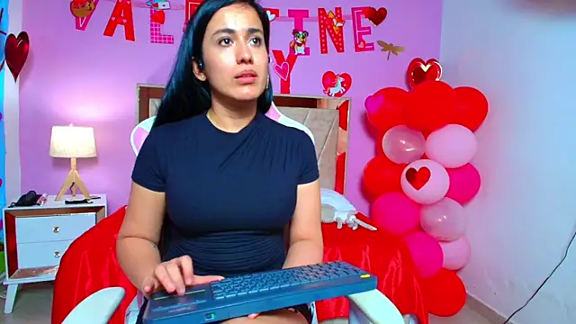 Miia harper  online show from 02-06-25, 05:51