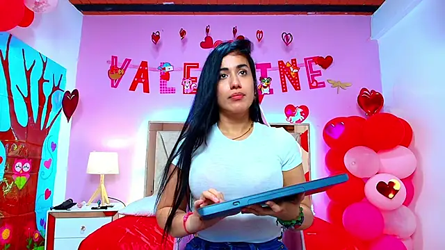 Miia harper  online show from 02-13-25, 03:18