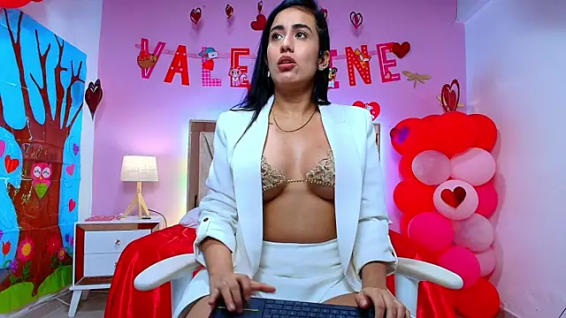 Miia harper  online show from 02-15-25, 12:26