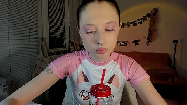 Jenny darling love online show from 01-03-25, 10:08