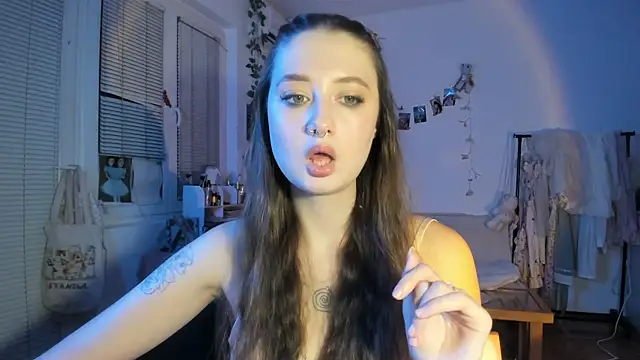 Jenny darling love online show from 10-04-25, 06:28