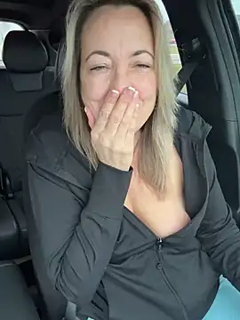 Cherry-red-xo online show from 12-16-24, 07:54