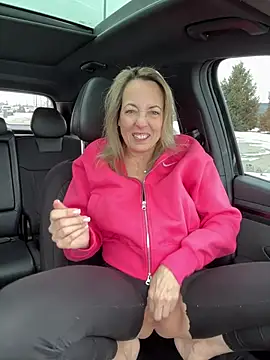 Cherry-red-xo online show from 01-13-25, 08:15