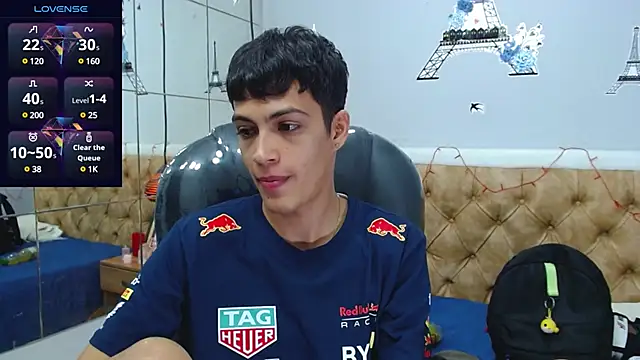 Snapshot of SkinnyBoy_ chatting on 01-23-25, 03:32 SkinnyBoy online show from 01-23-25, 03:32