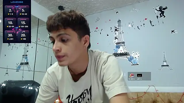Snapshot of SkinnyBoy_ chatting on 02-06-25, 03:31 SkinnyBoy online show from 02-06-25, 03:31