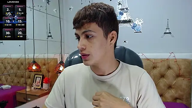 Snapshot of SkinnyBoy_ chatting on 02-19-25, 06:54 SkinnyBoy online show from 02-19-25, 06:54