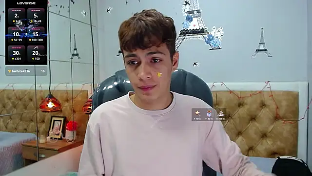 Snapshot of SkinnyBoy_ chatting on 02-21-25, 03:32 SkinnyBoy online show from 02-21-25, 03:32