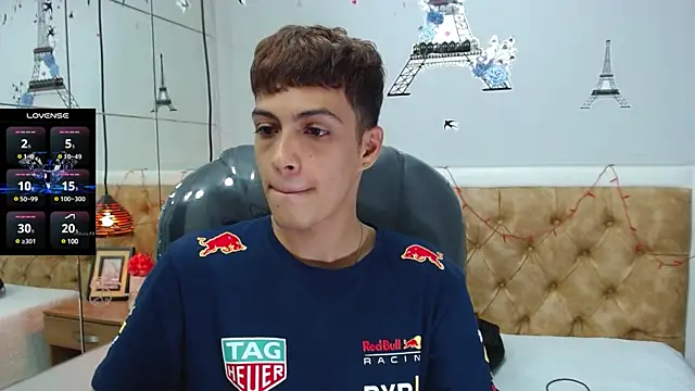 Snapshot of SkinnyBoy_ chatting on 03-15-25, 04:10 SkinnyBoy online show from 03-15-25, 04:10