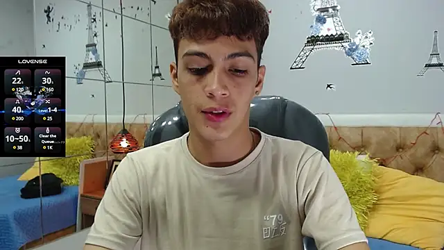 Snapshot of SkinnyBoy_ chatting on 03-20-25, 01:37 SkinnyBoy online show from 03-20-25, 01:37