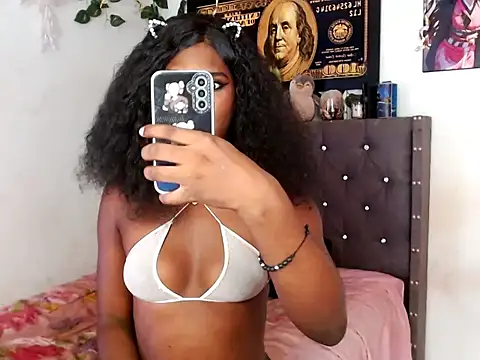 Snapshot of stefanny_hot03 chatting on 10-30-25, 04:52 stefanny hot03 online show from 10-30-25, 04:52