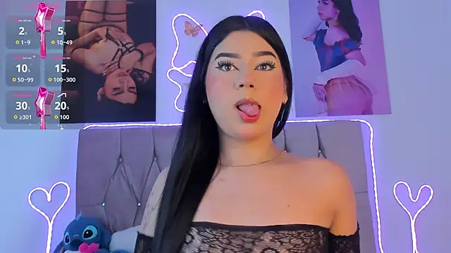 Ashley piinkk  online show from 04-24-26, 10:28