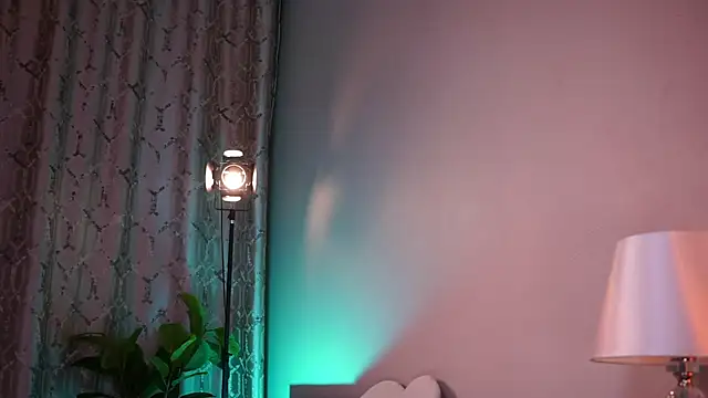 UmaTruewoman online show from 01-22-25, 12:27