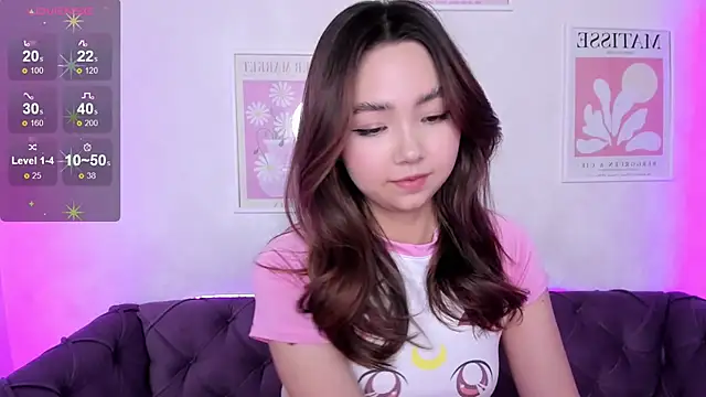 Snapshot of Fluffy_Rose chatting on 03-17-25, 05:56 Fluffy Rose online show from 03-17-25, 05:56