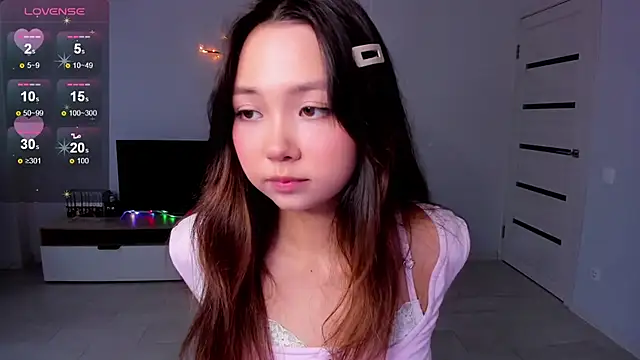 Snapshot of Fluffy_Rose chatting on 09-29-25, 08:19 Fluffy Rose online show from 09-29-25, 08:19