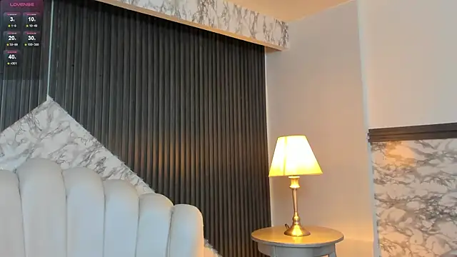 Snapshot of MeganDraco_ chatting on 01-25-25, 12:16 MeganDraco online show from 01-25-25, 12:16