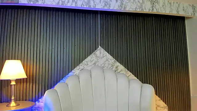 Snapshot of MeganDraco_ chatting on 01-31-25, 12:29 MeganDraco online show from 01-31-25, 12:29