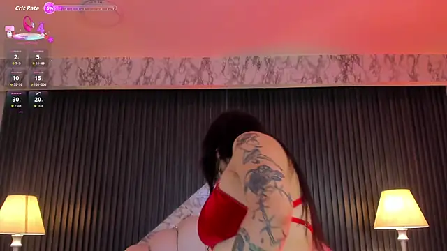 Snapshot of MeganDraco_ chatting on 09-19-25, 12:17 MeganDraco online show from 09-19-25, 12:17