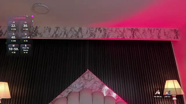 Snapshot of MeganDraco_ chatting on 11-04-25, 12:26 MeganDraco online show from 11-04-25, 12:26