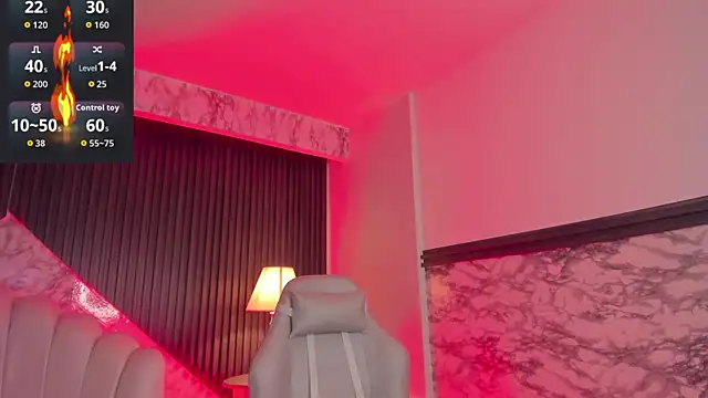 Snapshot of MeganDraco_ chatting on 11-05-25, 12:38 MeganDraco online show from 11-05-25, 12:38