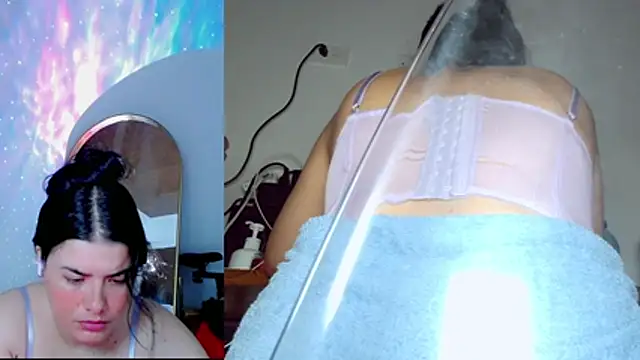 Snapshot of Tamaraa_wet chatting on 06-22-26, 04:42 Tamaraa wet online show from 06-22-26, 04:42