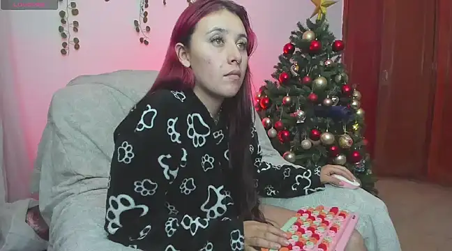 bonnie moon  online show from 01-02-25, 11:06