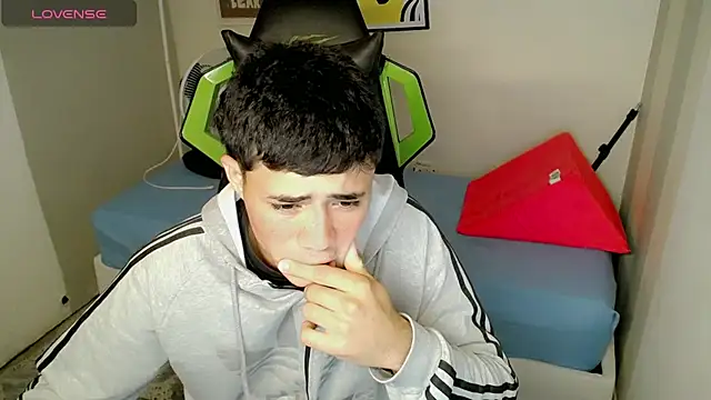 bby santi online show from 11-28-25, 01:36