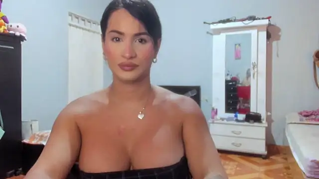 jennifer ts online show from 10-29-25, 05:36