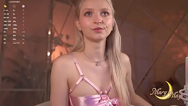 marylunamay online show from 06-12-26, 04:33
