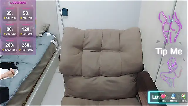 Eimile-Z online show from 11-14-25, 11:31