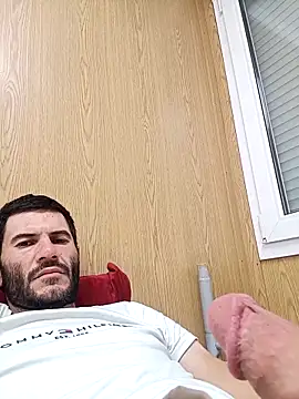 Snapshot of Gigolo4040 chatting on 10-07-25, 09:01 Gigolo4040 online show from 10-07-25, 09:01