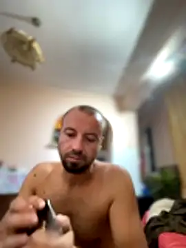 Nikolaiyy online show from 10-29-25, 12:13