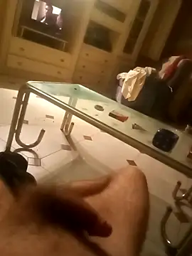 Snapshot of rush6983 chatting on 09-20-25, 01:06 rush6983 online show from 09-20-25, 01:06