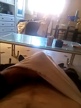 Snapshot of rush6983 chatting on 10-01-25, 10:21 rush6983 online show from 10-01-25, 10:21