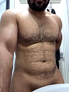 Snapshot of samcumms chatting on 10-31-25, 08:43 samcumms online show from 10-31-25, 08:43