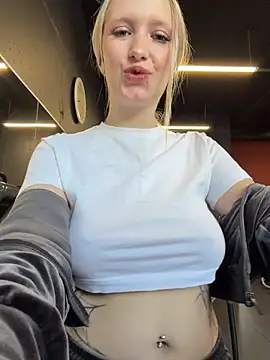 Milkyy wway online show from 04-10-26, 05:23