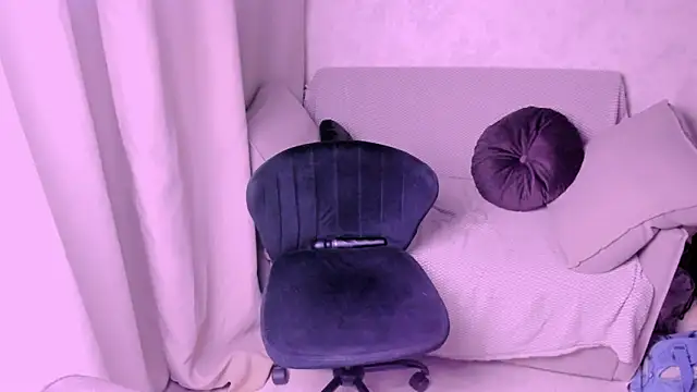 Snapshot of kirraa_ chatting on 01-29-25, 07:22 kirraa online show from 01-29-25, 07:22