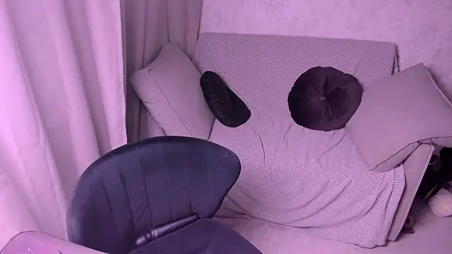 Snapshot of kirraa_ chatting on 02-04-25, 10:34 kirraa online show from 02-04-25, 10:34