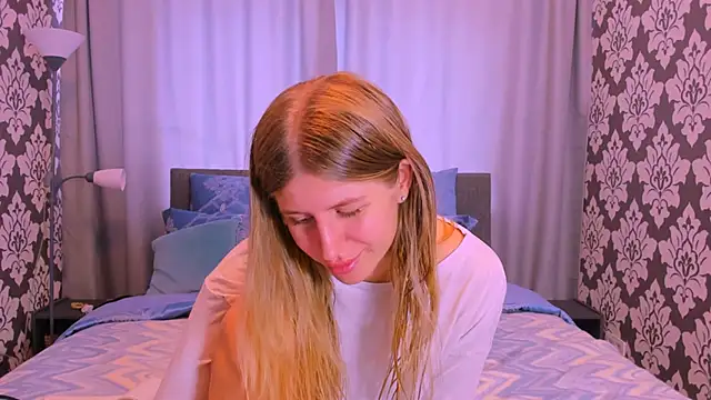 Snapshot of kirraa_ chatting on 09-09-25, 11:21 kirraa online show from 09-09-25, 11:21