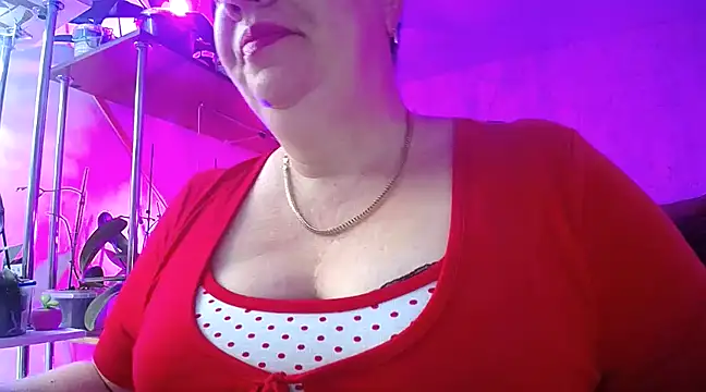 Snapshot of _Sweet_Woman chatting on 01-08-25, 04:23  Sweet Woman online show from 01-08-25, 04:23