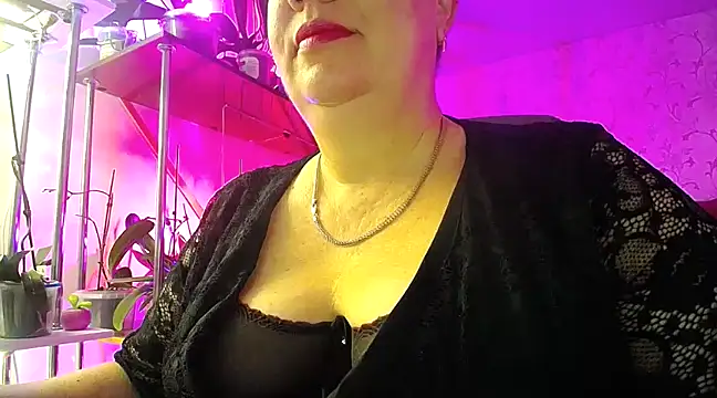 Snapshot of _Sweet_Woman chatting on 01-09-25, 05:02  Sweet Woman online show from 01-09-25, 05:02