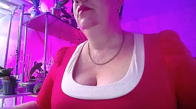 Snapshot of _Sweet_Woman chatting on 01-21-25, 04:10  Sweet Woman online show from 01-21-25, 04:10