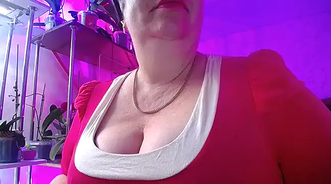 Snapshot of _Sweet_Woman chatting on 01-25-25, 04:56  Sweet Woman online show from 01-25-25, 04:56
